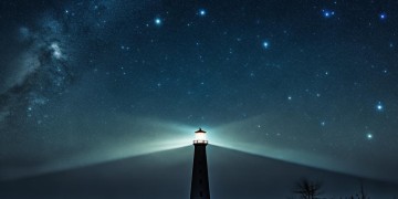 有北极星做伴究竟是哪首歌？